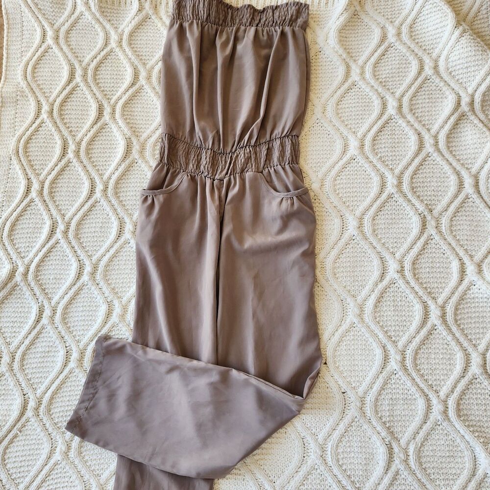 Classy Beige Wide Leg Strapless pants jumpsuit Size Medium - Picture 5 of 8